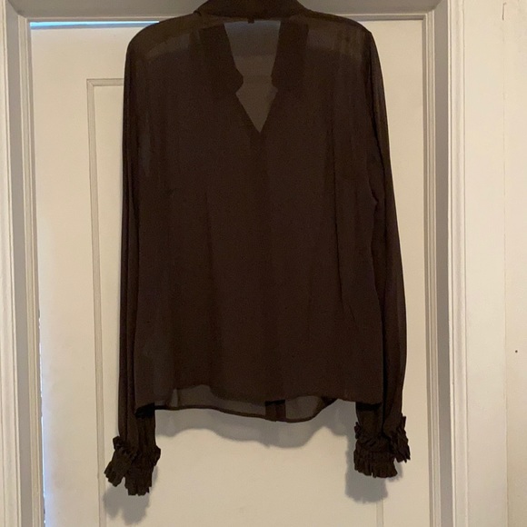 Escada 💯 Silk Dark Olive Beautiful Blouse - Picture 3 of 11